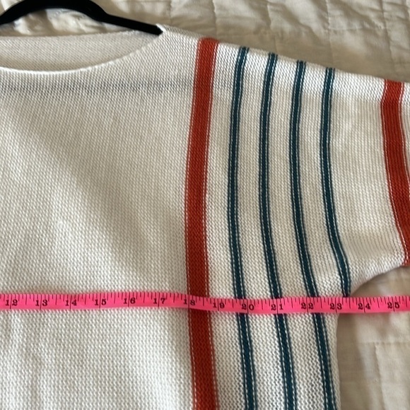 Women’s White Sweater With Striped Sleeves Size XL NWOT - Picture 5 of 8